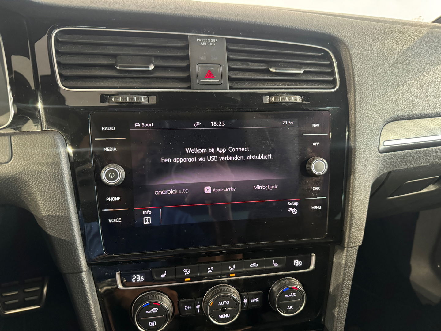 Volkswagen Golf 2.0 TSI GTI Performance Pano|Keyless|ACC|DCC