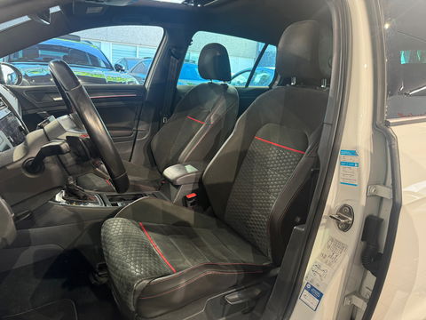 Volkswagen Golf 2.0 TSI GTI Performance Pano|Keyless|ACC|DCC