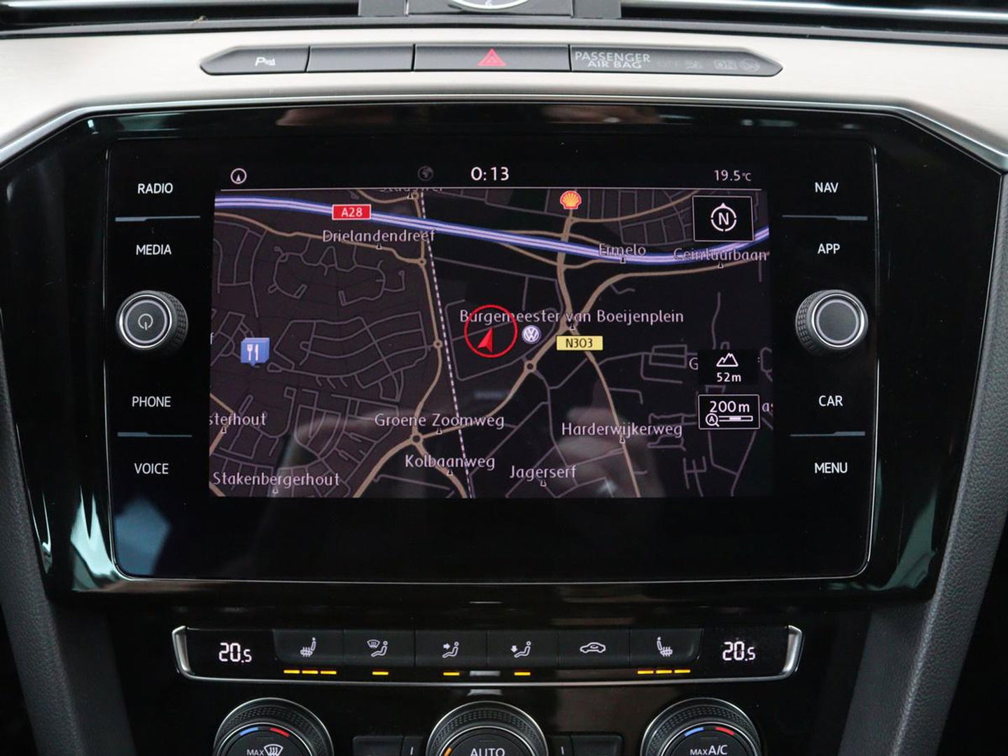 Volkswagen Passat 1.4 TSI R Line | 1e eigenaar | Trekhaak | Stoelverwarming | Carplay | Leder/Alcantara | Navigatie | Full LED | Adaptive cruise | Parkeerhulp | Climate control