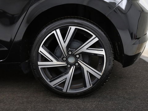 Volkswagen Polo 1.0 TSI Comfortline | Adaptive cruise | Airco | Bluetooth | LED | 17'' lichtmetalen velgen