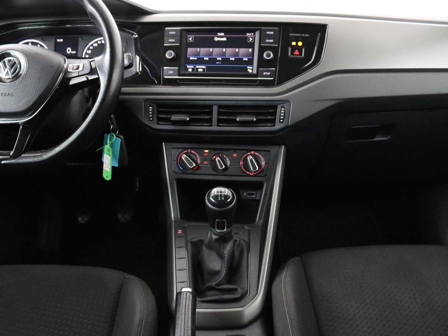 Volkswagen Polo 1.0 TSI Comfortline | Adaptive cruise | Airco | Bluetooth | LED | 17'' lichtmetalen velgen