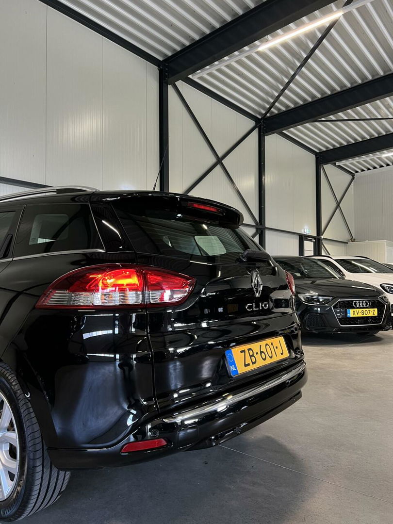 Renault Clio Estate 0.9 TCe Intens Clima Navi Carplay Cruise