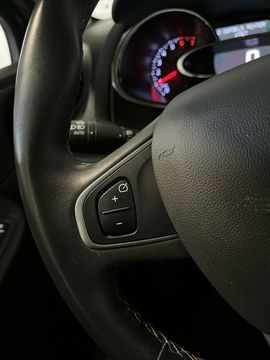 Renault Clio Estate 0.9 TCe Intens Clima Navi Carplay Cruise