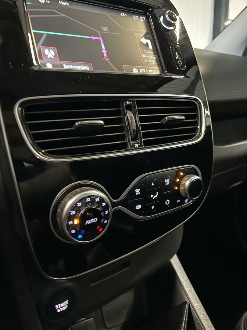 Renault Clio Estate 0.9 TCe Intens Clima Navi Carplay Cruise