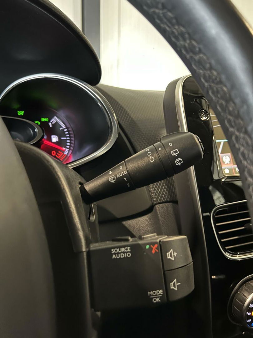Renault Clio Estate 0.9 TCe Intens Clima Navi Carplay Cruise