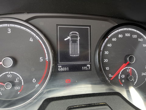 Volkswagen Transporter 2.0 TDI L1H1 26 Economy Business / vaste prijs rijklaar € 20.950 ex btw / euro 6 diesel / bpm vrij / airco / cruise control / achteruit rijcamera / trekhaak / pdc achter