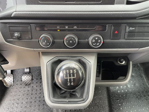 Volkswagen Transporter 2.0 TDI L1H1 26 Economy Business / vaste prijs rijklaar € 20.950 ex btw / euro 6 diesel / bpm vrij / airco / cruise control / achteruit rijcamera / trekhaak / pdc achter