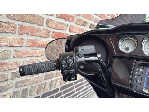 Harley Davidson 103 FLHXS Street Glide Streetglide CVO Blackout