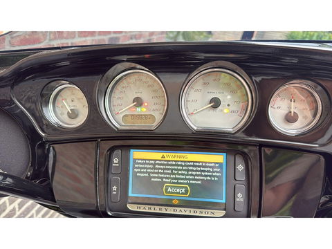 Harley Davidson 103 FLHXS Street Glide Streetglide CVO Blackout