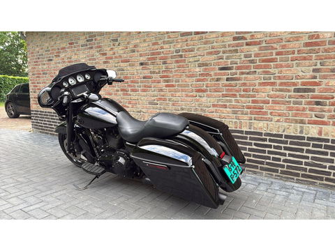 Harley Davidson 103 FLHXS Street Glide Streetglide CVO Blackout