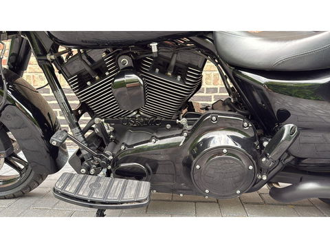 Harley Davidson 103 FLHXS Street Glide Streetglide CVO Blackout