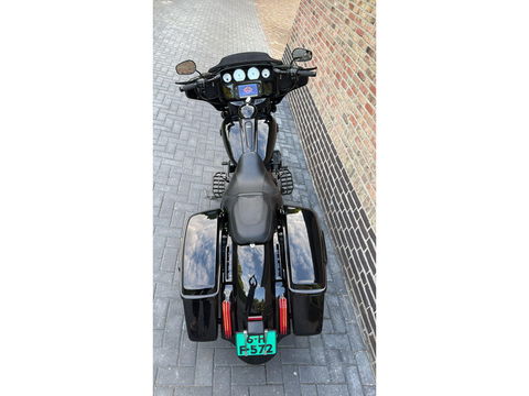 Harley Davidson 103 FLHXS Street Glide Streetglide CVO Blackout