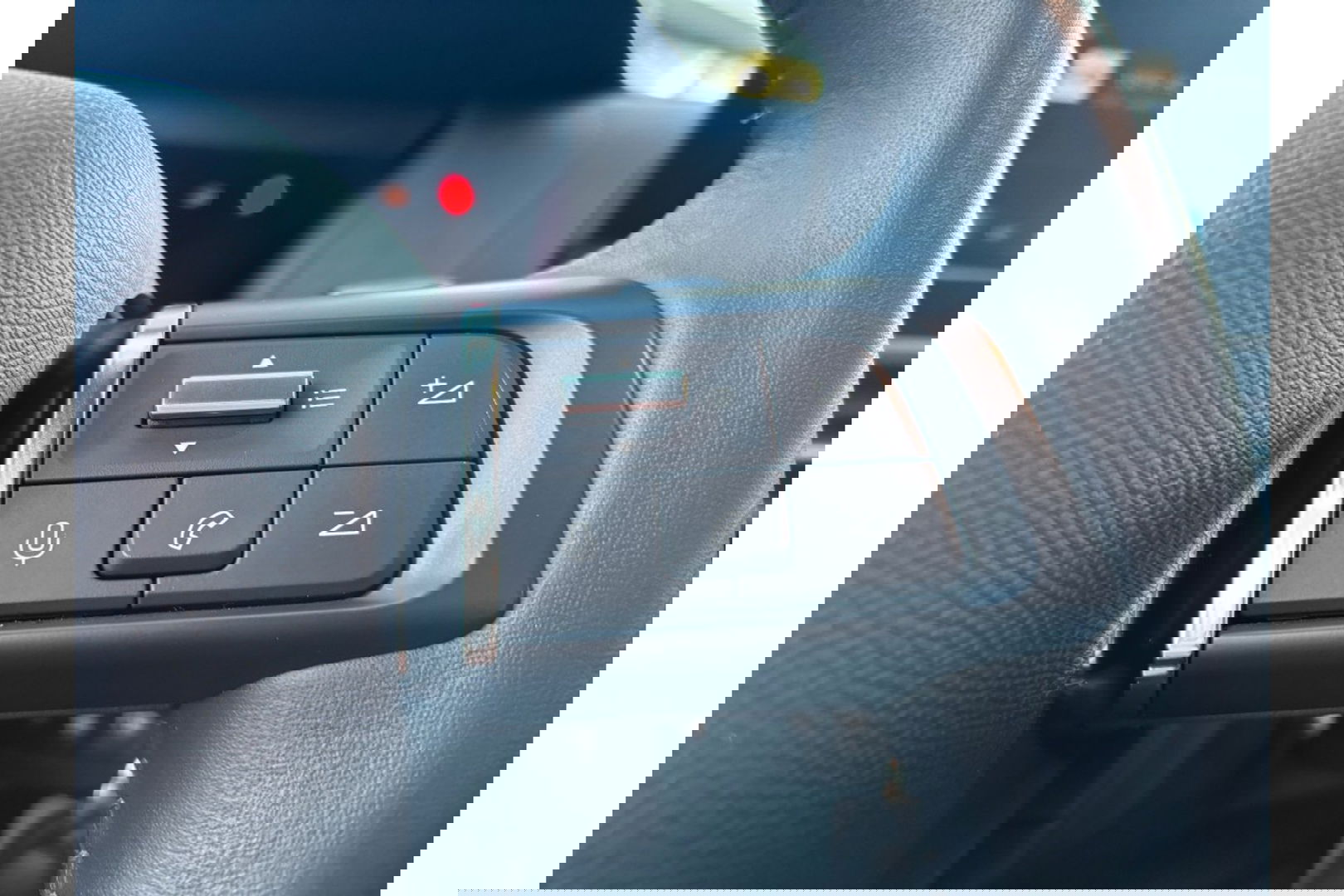 Citroën C4 1.2 PURETECH PLUS 130PK AUTOMAAT AIRCO PDC CARPLAY.