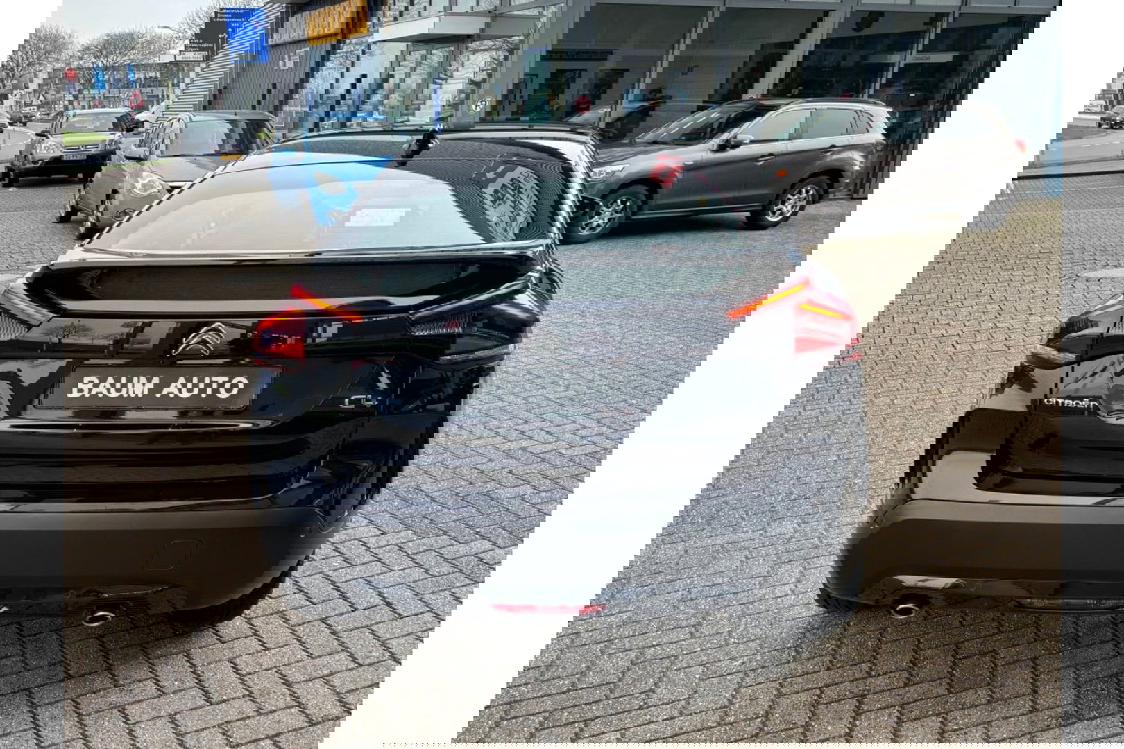Citroën C4 1.2 PURETECH PLUS 130PK AUTOMAAT AIRCO PDC CARPLAY.