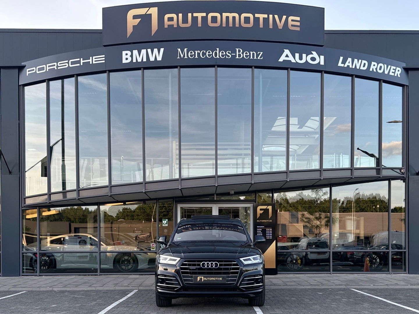 Audi Q5 55 TFSI e quattro Competition Pano|Key|Dodeh|Memory