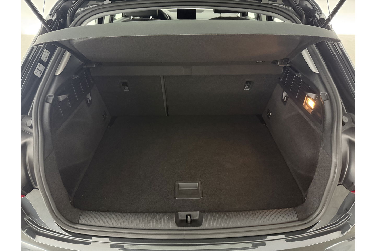 Audi Q2 35 TFSI 150PK Pro Line LED Trekhaak Virtual Carplay Clima Cruise Navi PDC 16''LMV