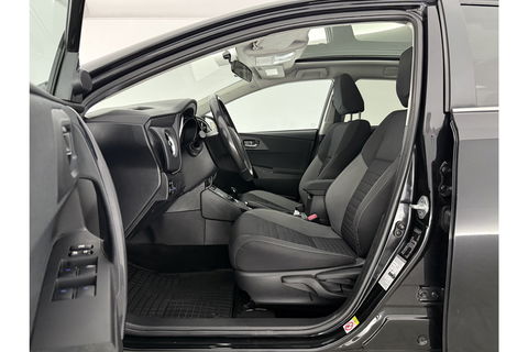 Toyota Auris 1.8 Hybrid Pano View LED Camera Clima Cruise Navigatie 16"LMV