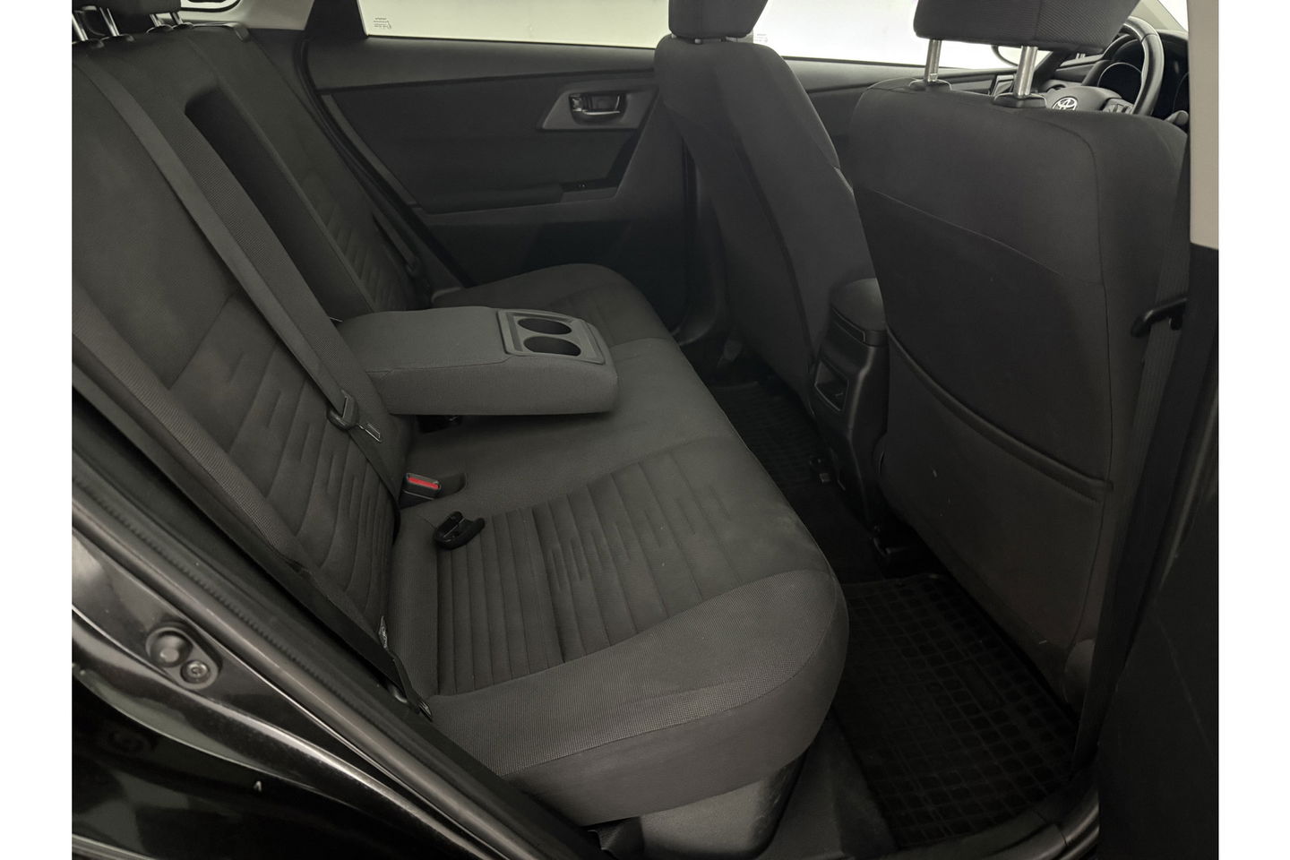 Toyota Auris 1.8 Hybrid Pano View LED Camera Clima Cruise Navigatie 16"LMV