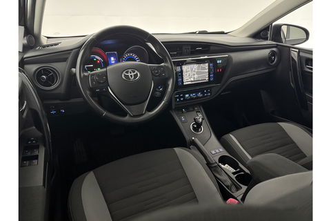 Toyota Auris 1.8 Hybrid Pano View LED Camera Clima Cruise Navigatie 16"LMV