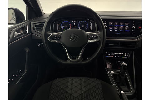 Volkswagen Polo 1.0 TSI R-line DSG IQ-Lights LED Adaptive Cruise Camera Carplay Clima Virtual PDC 17"LMV Stoelverw.