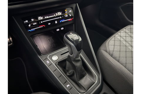 Volkswagen Polo 1.0 TSI R-line DSG IQ-Lights LED Adaptive Cruise Camera Carplay Clima Virtual PDC 17"LMV Stoelverw.