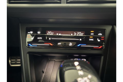 Volkswagen Polo 1.0 TSI R-line DSG IQ-Lights LED Adaptive Cruise Camera Carplay Clima Virtual PDC 17"LMV Stoelverw.