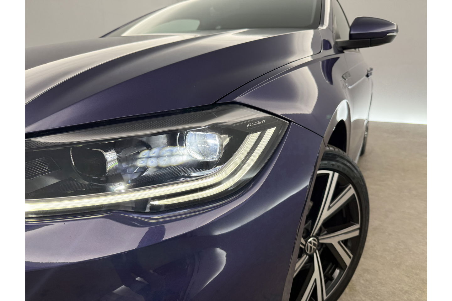 Volkswagen Polo 1.0 TSI R-line DSG IQ-Lights LED Adaptive Cruise Camera Carplay Clima Virtual PDC 17"LMV Stoelverw.