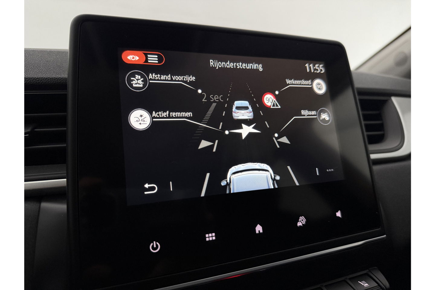 Renault Captur 1.0 TCe Zen Clima Carplay LED Trekhaak PDC 17"LMV Stoelverwarming
