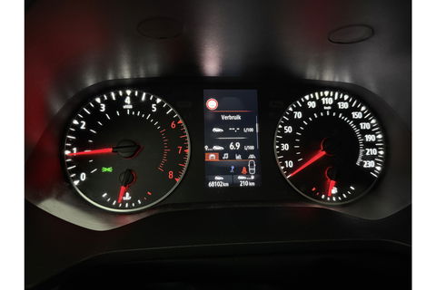 Renault Captur 1.0 TCe Zen Clima Carplay LED Trekhaak PDC 17"LMV Stoelverwarming
