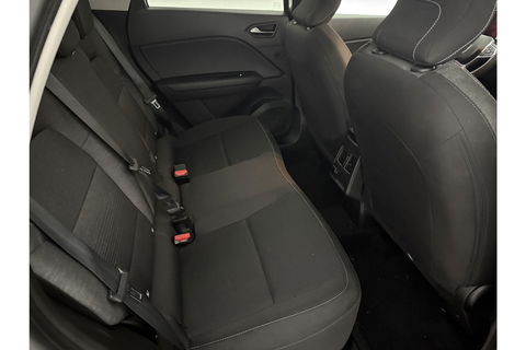 Renault Captur 1.0 TCe Zen Clima Carplay LED Trekhaak PDC 17"LMV Stoelverwarming