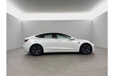 Tesla Model 3 Long Range AWD 75 kWh 351PK 360Camera Autopilot LED Pano View Leder 19"LMV Cruise Clima Navi PDC Memory-Seats