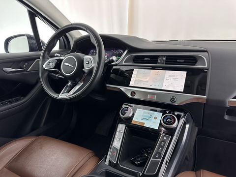 Jaguar I-PACE EV320 S AWD Business Pack 90 kWh [ 3-Fase ] (INCL-BTW) *LUXURY-LEATHER | FULL-LED | MERIDIAN-AUDIO | DIGI-COCKPIT | KEYLESS | DAB+ | NAVI-FULLMAP | ECC | HEATED-COMFORTSEATS | PDC | SURROUND-VIEW | CRUISE | LANE-ASSIST | TOWBAR | 20''A