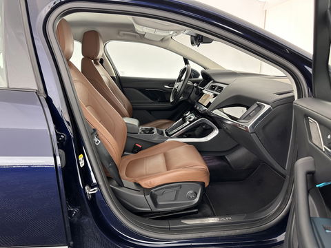 Jaguar I-PACE EV320 S AWD Business Pack 90 kWh [ 3-Fase ] (INCL-BTW) *LUXURY-LEATHER | FULL-LED | MERIDIAN-AUDIO | DIGI-COCKPIT | KEYLESS | DAB+ | NAVI-FULLMAP | ECC | HEATED-COMFORTSEATS | PDC | SURROUND-VIEW | CRUISE | LANE-ASSIST | TOWBAR | 20''A