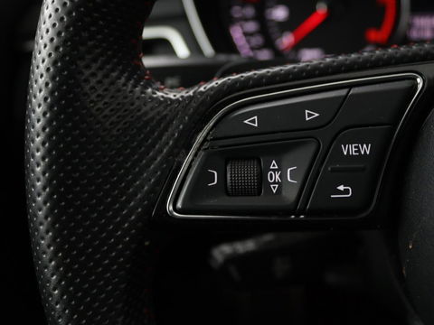 Audi A4 Avant 1.4 TFSI Sport S line black edition | Sfeerverlichting | Automaat | Navi | Cruise Control | Leder | LMV 19 |