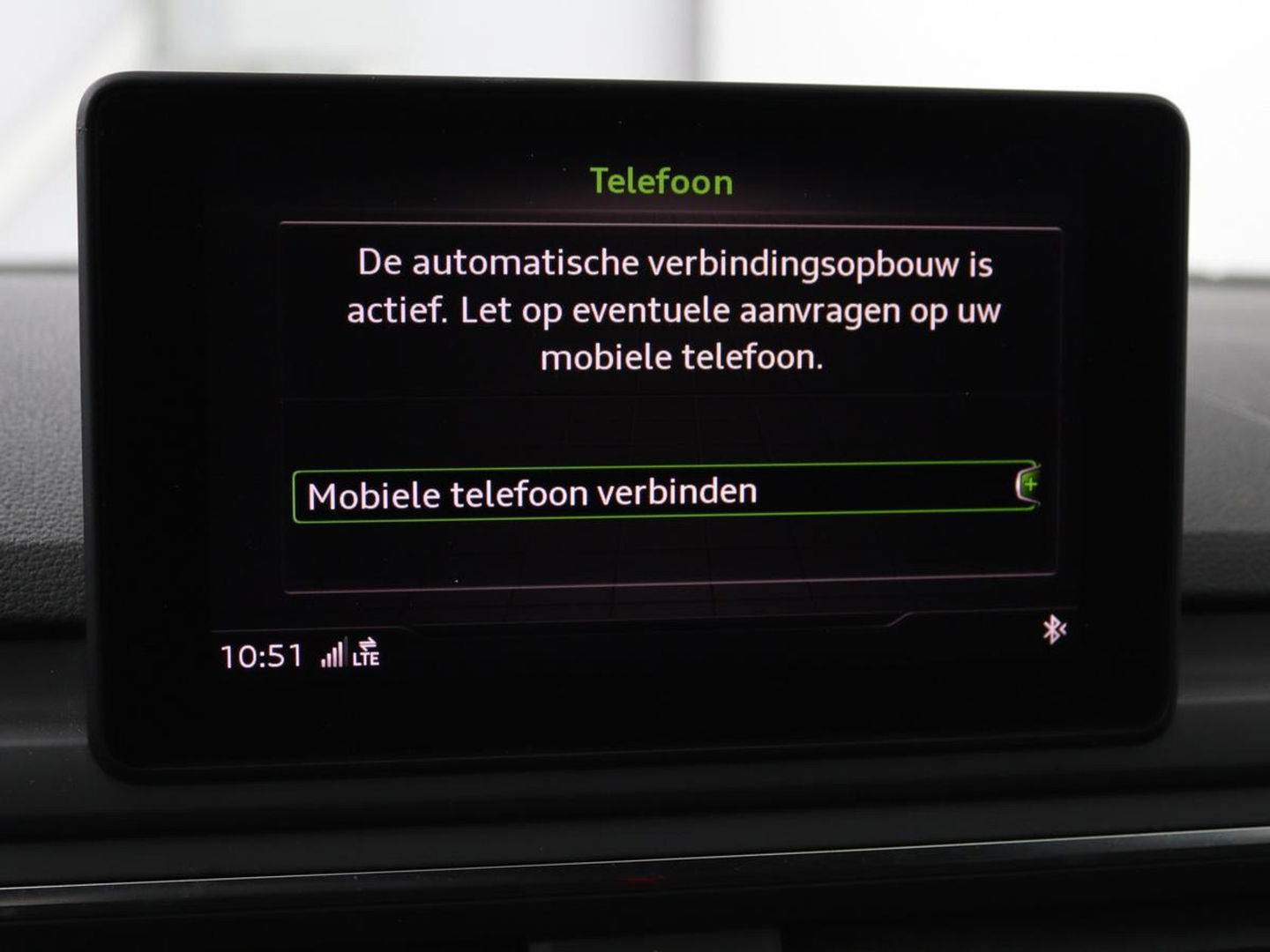 Audi A4 Avant 1.4 TFSI Sport S line black edition | Sfeerverlichting | Automaat | Navi | Cruise Control | Leder | LMV 19 |