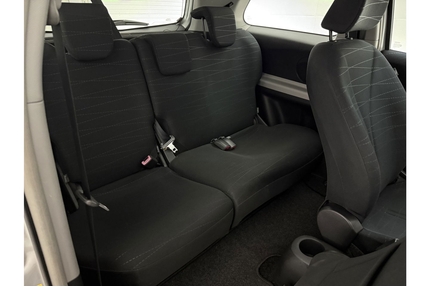 Toyota Yaris 1.3 VVTi Sol MMT | APK tot 11-2025 | Automaat Airco Elektrpakket Radio