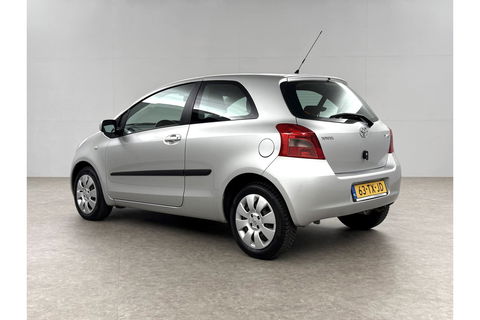 Toyota Yaris 1.3 VVTi Sol MMT | APK tot 11-2025 | Automaat Airco Elektrpakket Radio