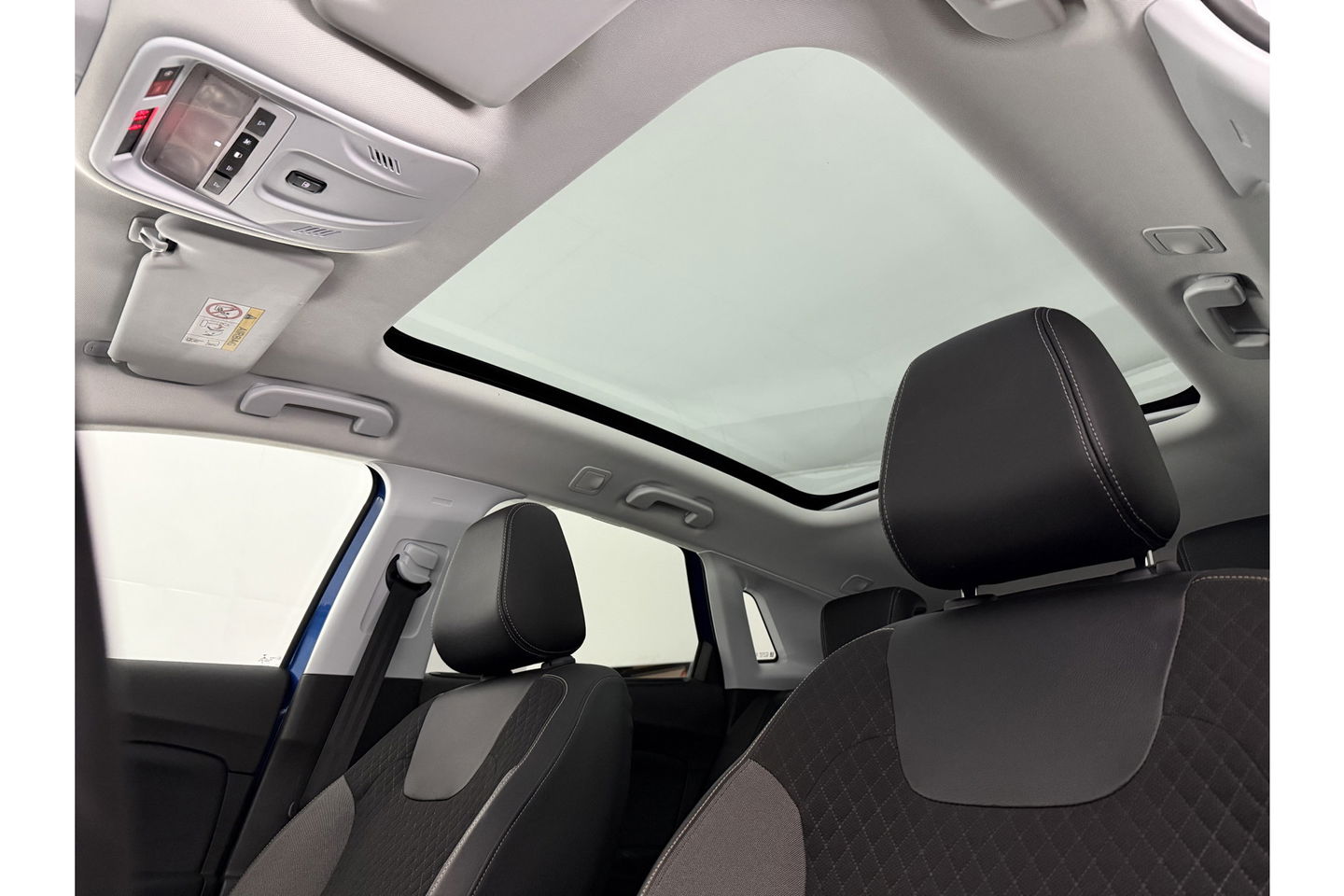 Opel Grandland X 1.2 Turbo Ultimate Pano View LED Camera Carplay Trekhaak Navi Clima Cruise 18"LMV PDC