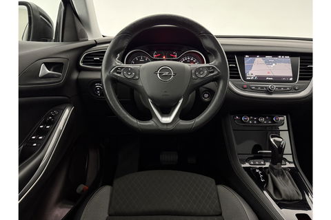 Opel Grandland X 1.2 Turbo Ultimate Pano View LED Camera Carplay Trekhaak Navi Clima Cruise 18"LMV PDC