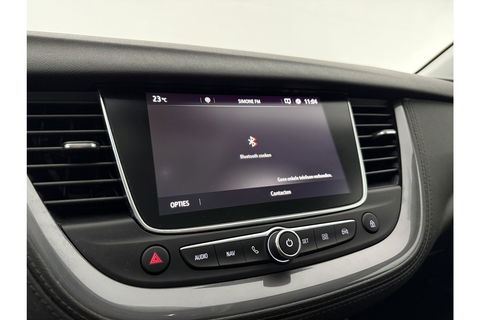 Opel Grandland X 1.2 Turbo Ultimate Pano View LED Camera Carplay Trekhaak Navi Clima Cruise 18"LMV PDC