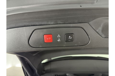 Opel Grandland X 1.2 Turbo Ultimate Pano View LED Camera Carplay Trekhaak Navi Clima Cruise 18"LMV PDC