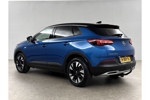 Opel Grandland X 1.2 Turbo Ultimate Pano View LED Camera Carplay Trekhaak Navi Clima Cruise 18"LMV PDC