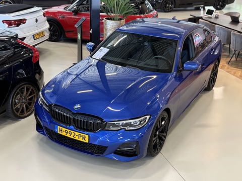 BMW 3-serie 320i 184PK automaat / M-Sport / Harman Kardon *NAP*