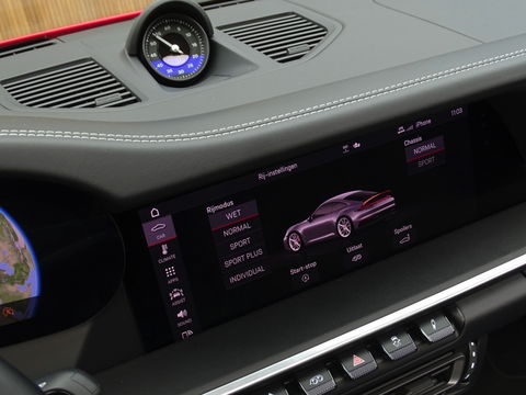 Porsche 911 992 3.0 Carrera S 451PK Sport Design / 2021 / LED