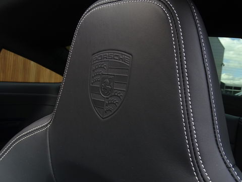Porsche 911 992 3.0 Carrera S 451PK Sport Design / 2021 / LED