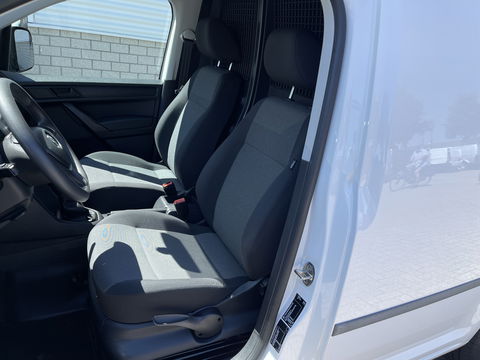 Volkswagen Caddy 2.0 TDI L1H1 BMT Economy Business / koeltransport / geïsoleerde laadruimte / geen koelmotor / airco / cruise / euro 6 diesel / bpm vrij / rijklaar € 12.950 ex btw