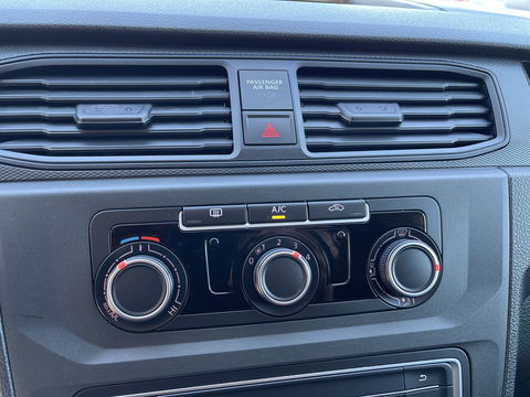 Volkswagen Caddy 2.0 TDI L1H1 BMT Economy Business / koeltransport / geïsoleerde laadruimte / geen koelmotor / airco / cruise / euro 6 diesel / bpm vrij / rijklaar € 12.950 ex btw