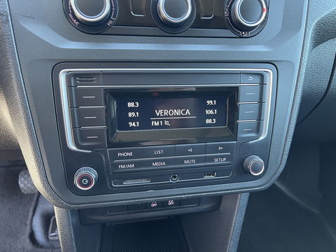Volkswagen Caddy 2.0 TDI L1H1 BMT Economy Business / koeltransport / geïsoleerde laadruimte / geen koelmotor / airco / cruise / euro 6 diesel / bpm vrij / rijklaar € 12.950 ex btw