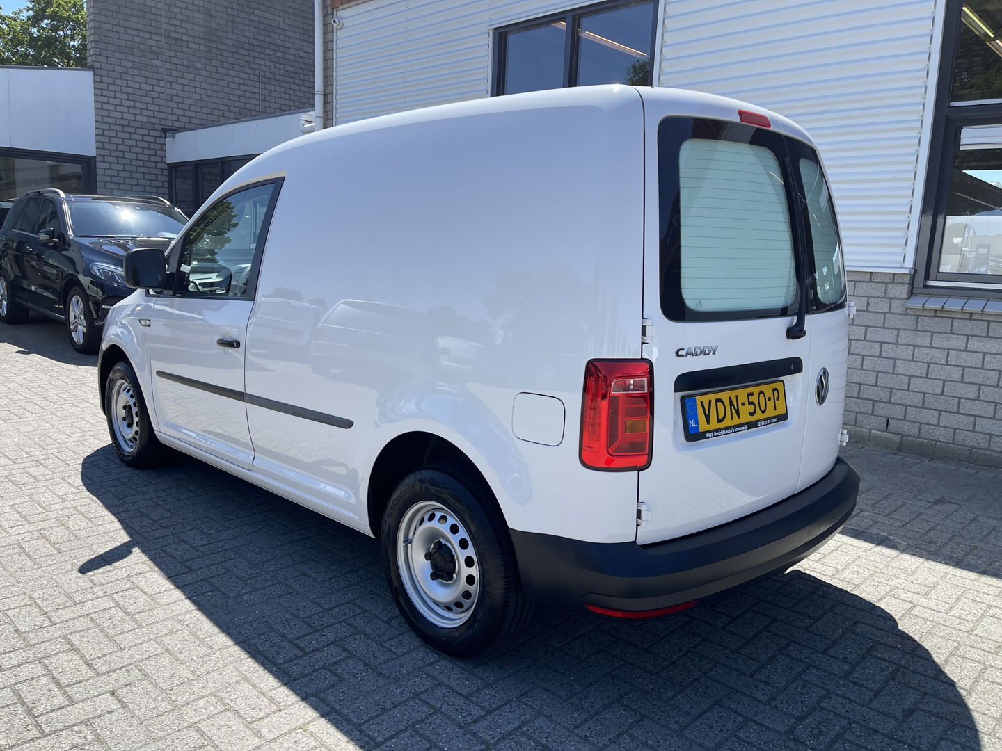Volkswagen Caddy 2.0 TDI L1H1 BMT Economy Business / koeltransport / geïsoleerde laadruimte / geen koelmotor / airco / cruise / euro 6 diesel / bpm vrij / rijklaar € 12.950 ex btw