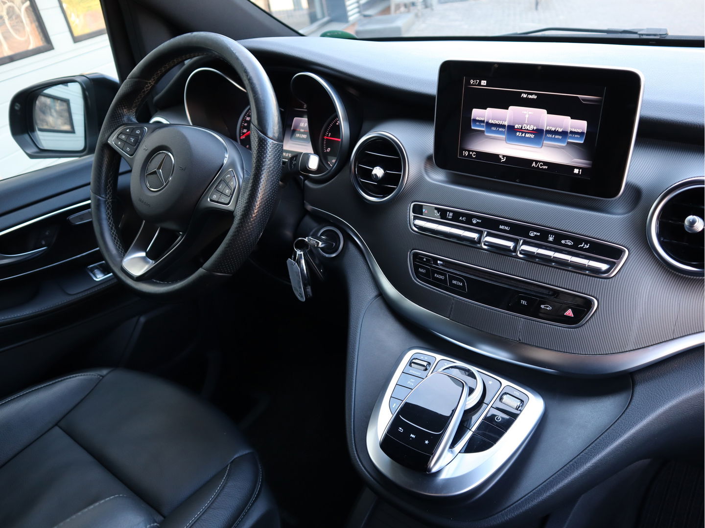 Mercedes-Benz V-Klasse 250d Extra Lang L3 DC 5 Pers. - Avantgarde